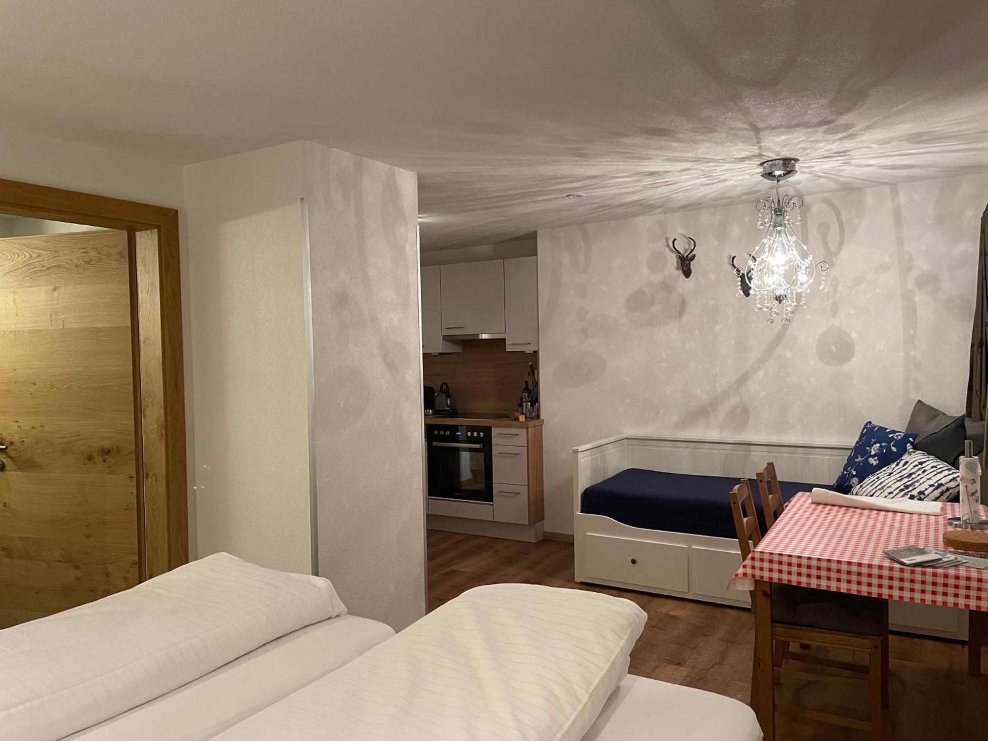 Appartments Krone Бихлбах Стая снимка
